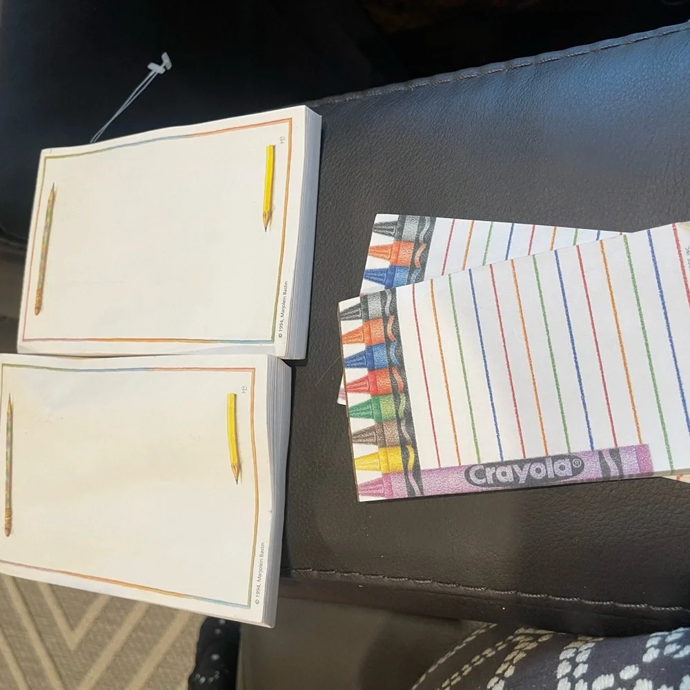 Crayola‎ Notepad Collection with Vibrant Crayon Edges